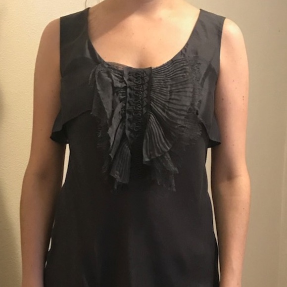 Hanii Y Grey Top with Bow Detail - Picture 1 of 4